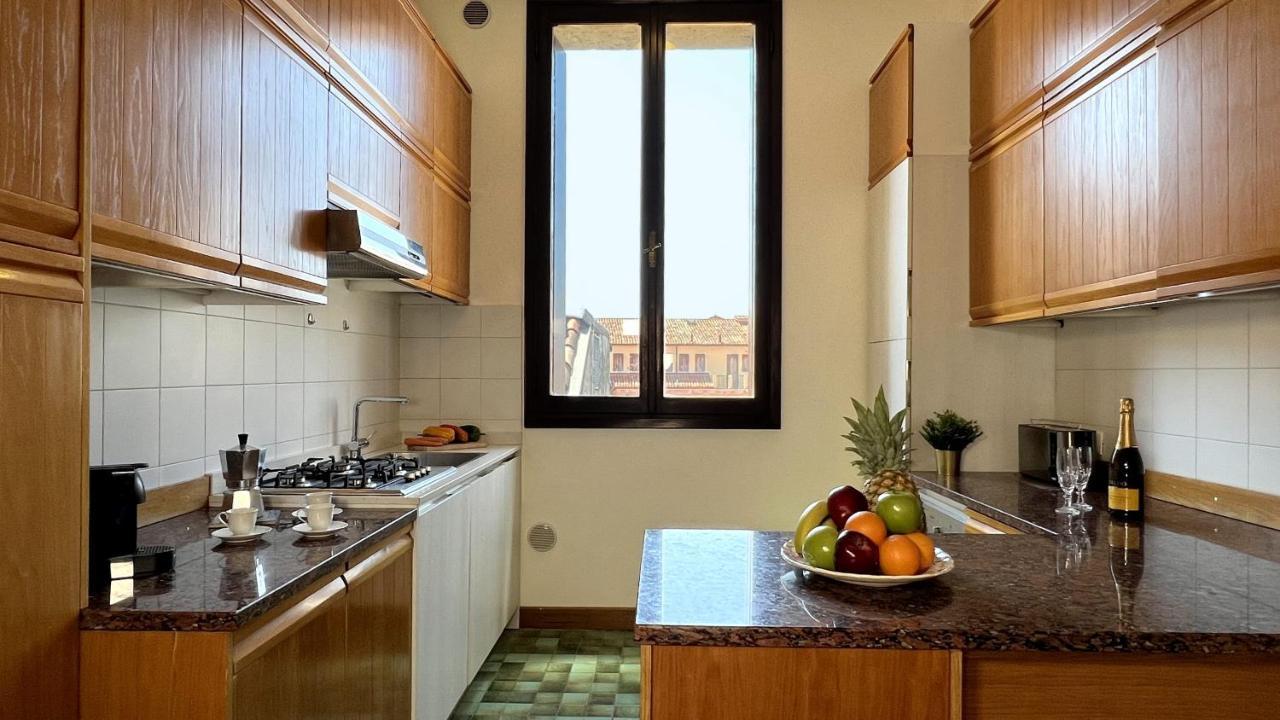 Grand Canal Panorama Apartment